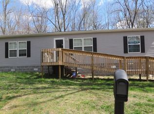 222 Clear Springs Rd, Harriman, TN 37748