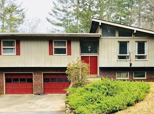 18 Maple St, Fletcher, NC 28732