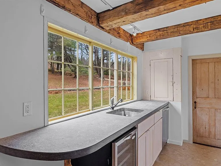 195 Pinnacle Ridge Rd — Photo 14