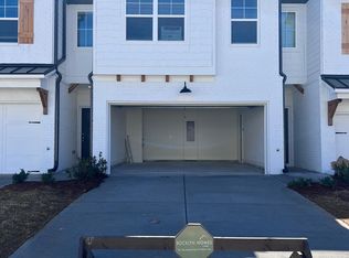 120 Auburn Rd, Auburn, GA 30011