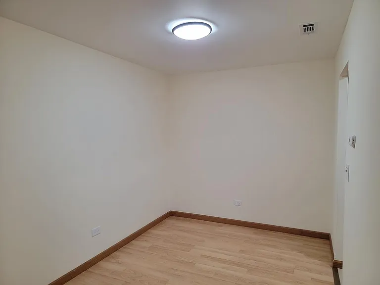 1002 Castilian Ct #108 — Photo 3