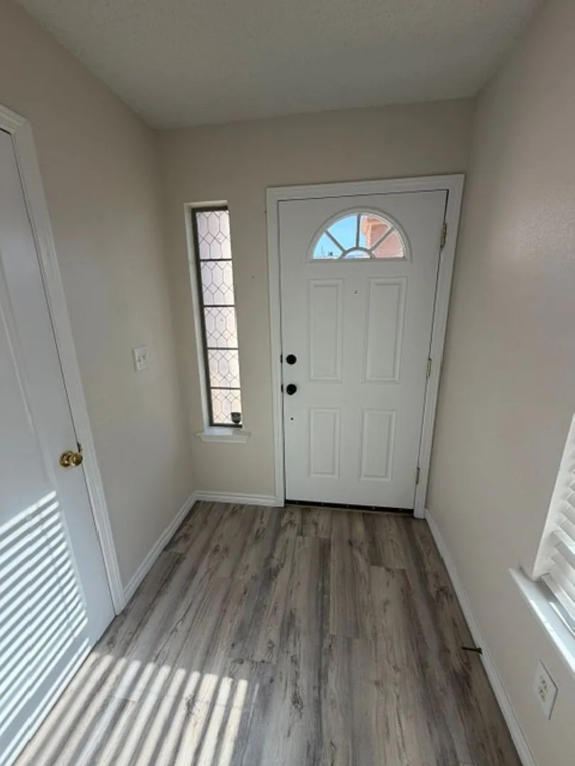 14313 Island Point — Photo 3