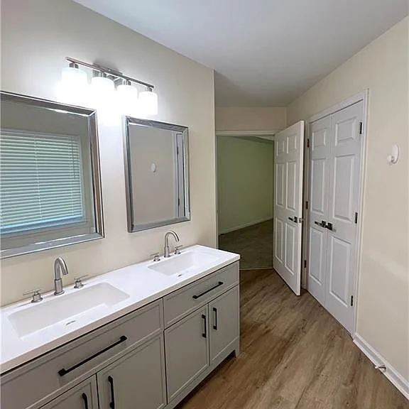 350 Laurel Glen Xing — Photo 28