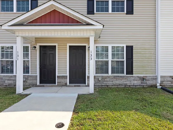 133 Cornerstone Dr, Beulaville, NC 28518