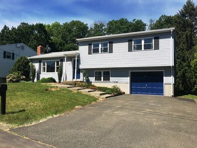 126 Hickory Hill Dr, Waterbury, CT, 06708