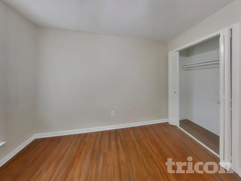 13154 Winding Wood Dr — Photo 12