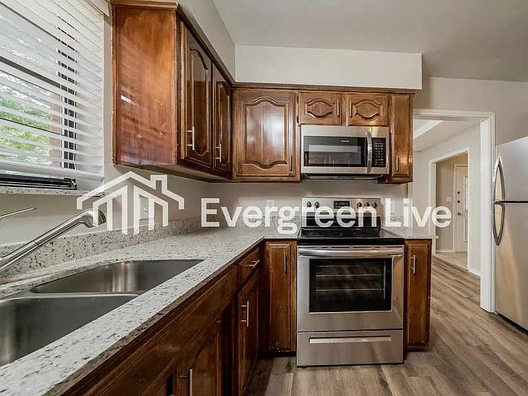 3013 Osceola Dr — Photo 5