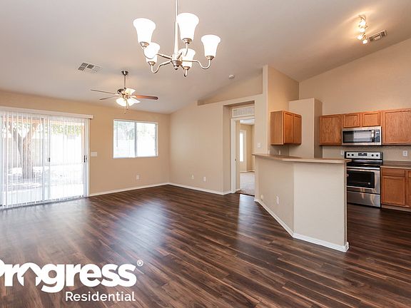 4th image of 4743 E Meadow Creek Way