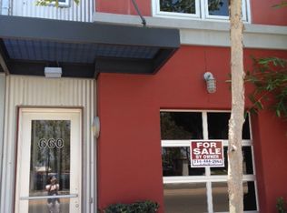 660 N Santiago St, Santa Ana, CA 92701