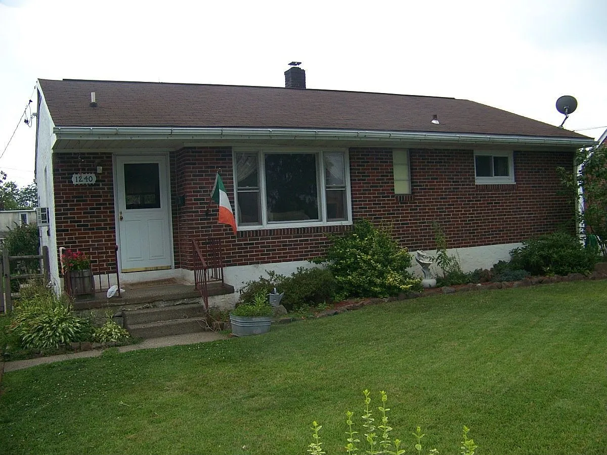 1240 Cherry St photo 1