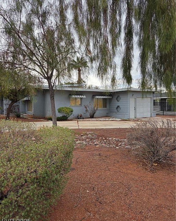 2nd image of 569 Canosa Ave