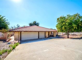 6688 Orange Wood Rd, Highland, CA 92346