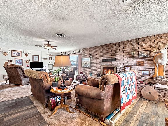 3rd image of 8672 S Sycamore Street