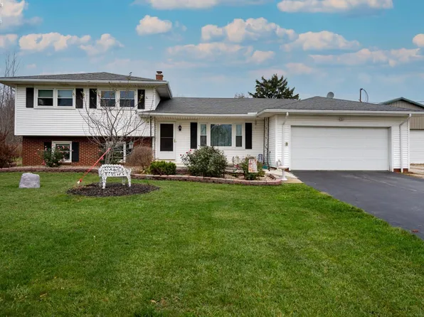 110 County Road 155, Fremont, OH 43420