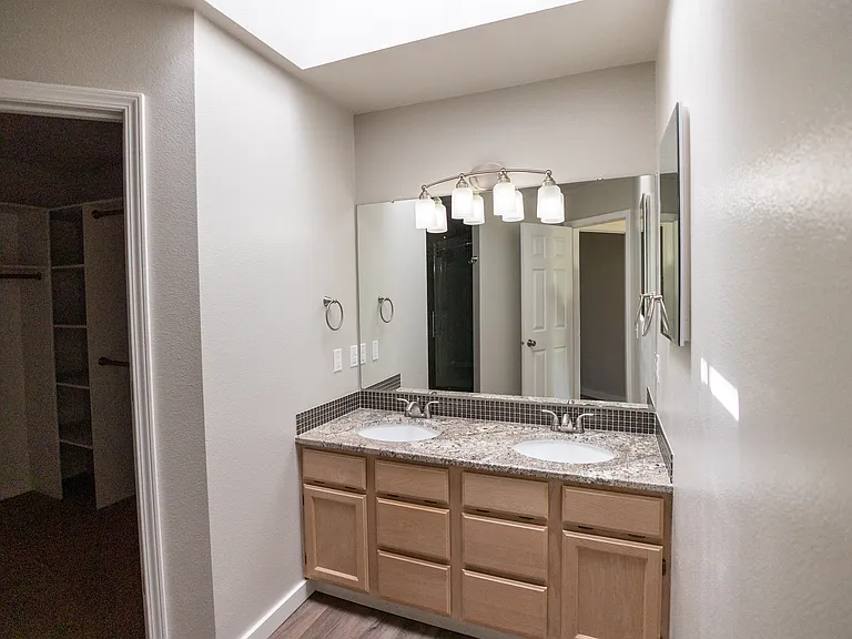 2938 W Elk Stream St — Photo 21