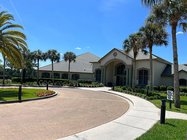 899 W Silver Meadow Loop — Photo 48
