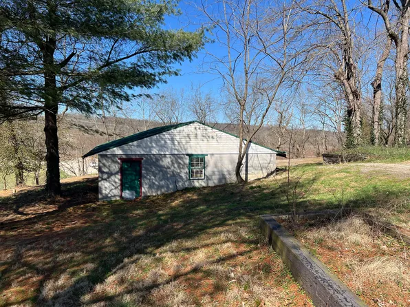 1860 Ford Rd, Winchester, KY 40391