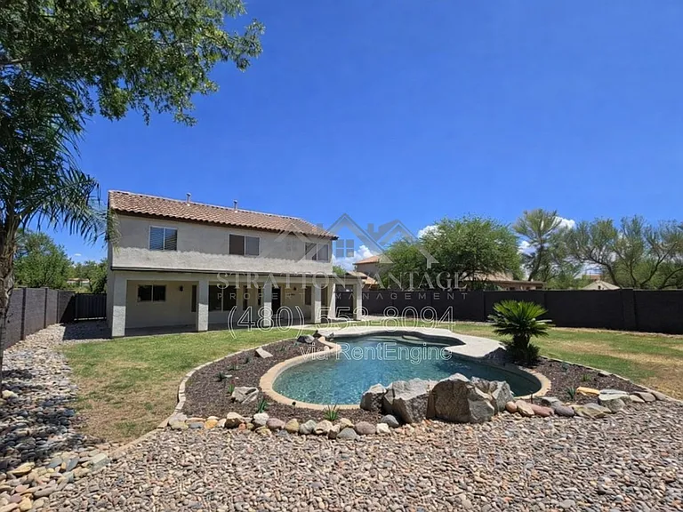 1005 E Stirrup Ln — Photo 37