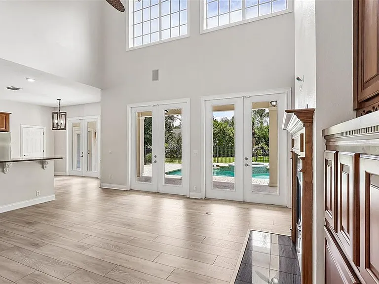 8463 Tibet Butler Dr — Photo 13