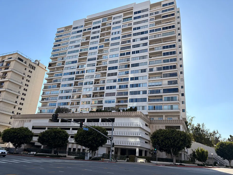 10501 Wilshire Blvd #1409