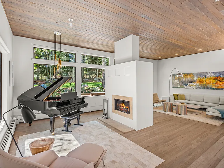 55 Overlook Dr — Photo 3