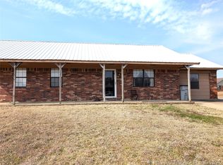 401 S Clover, Whitefield, OK 74472