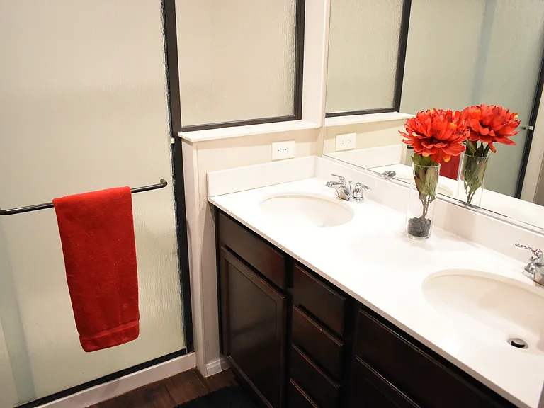 7905 Brookside Falls Ct — Photo 28