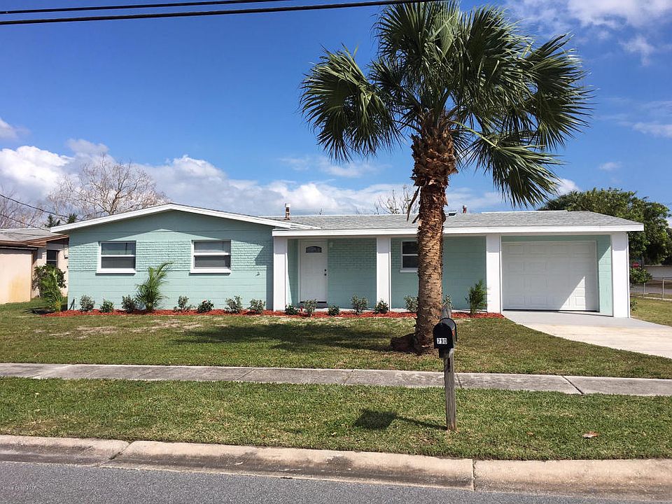 1st image of 790 E Richland Ave