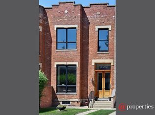 922 S Bishop St, Chicago, IL 60607