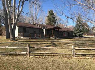 225 Cathedral Dr, Riverton, WY 82501