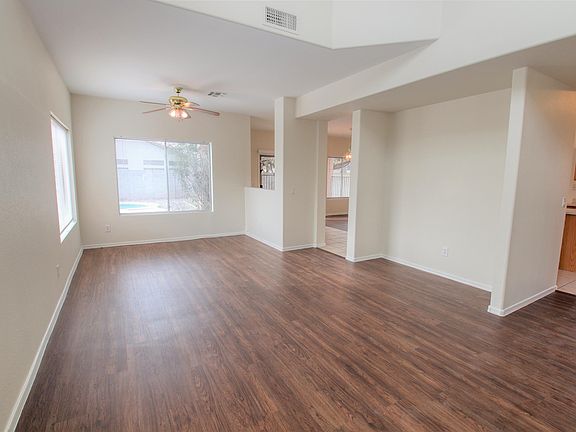 5th image of 6413 W Hilton Ave