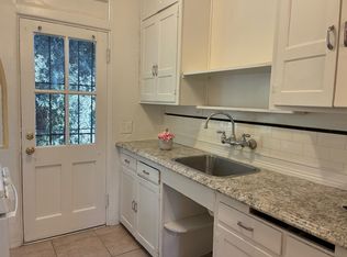 201 Jones St, Modesto, CA 95354