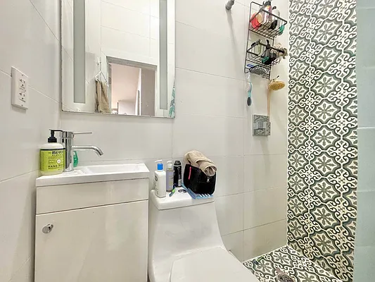 Rented by Doorway NYC, LLC | media 10