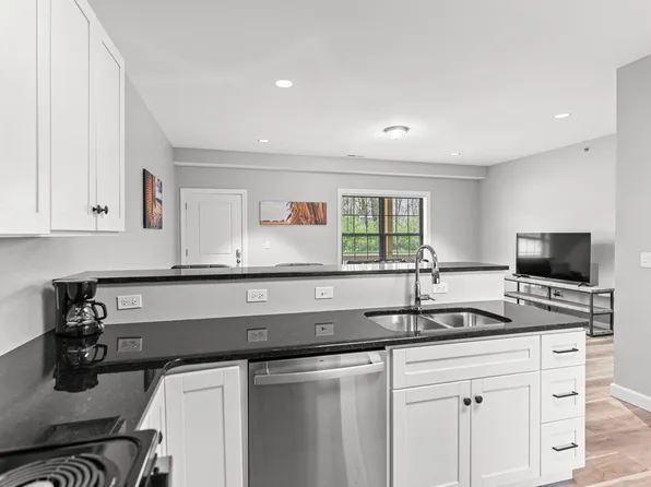 1201 N College Ave #1, Columbia, MO 65201