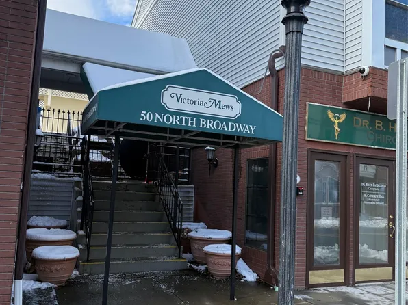 50 N Broadway #16, Nyack, NY 10960