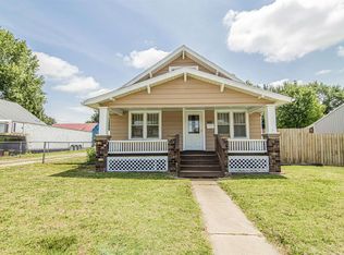 1513 N Buckeye Ave, Abilene, KS 67410