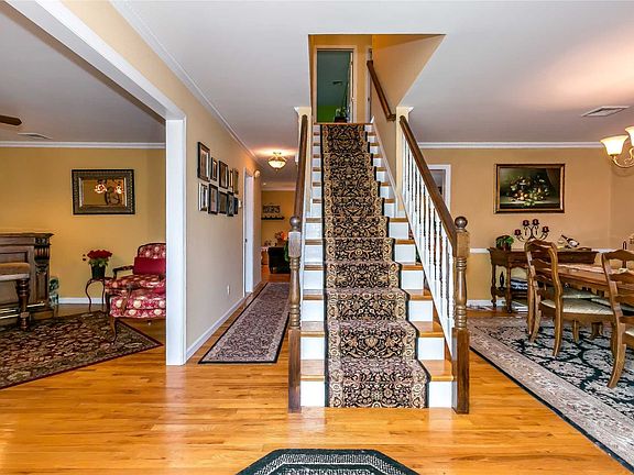 2nd image of 155 Floral Ave