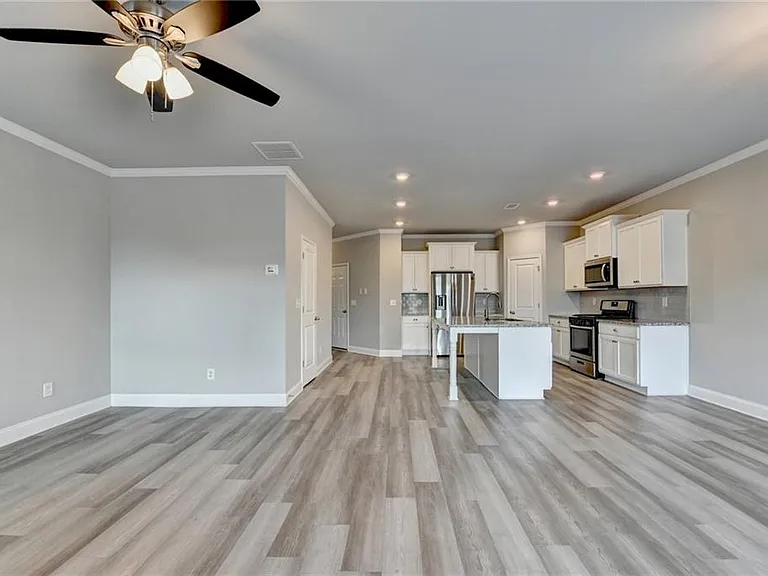 2408 Morgan Creek Rd — Photo 25
