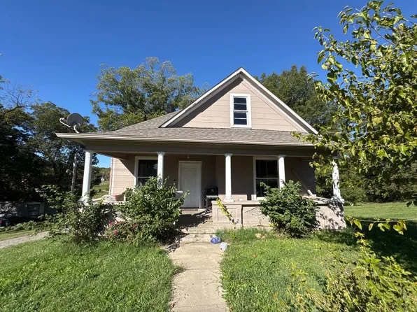 425 S 6th St, Poplar Bluff, MO 63901