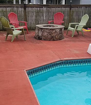 Refreshing built-in pool