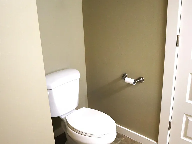2895 E Deerhill Dr — Photo 11