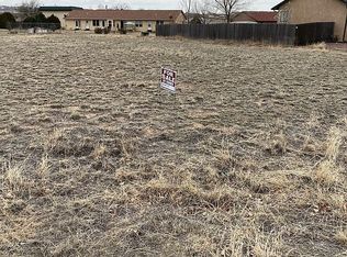 812 S Bellflower Dr, Pueblo West, CO 81007