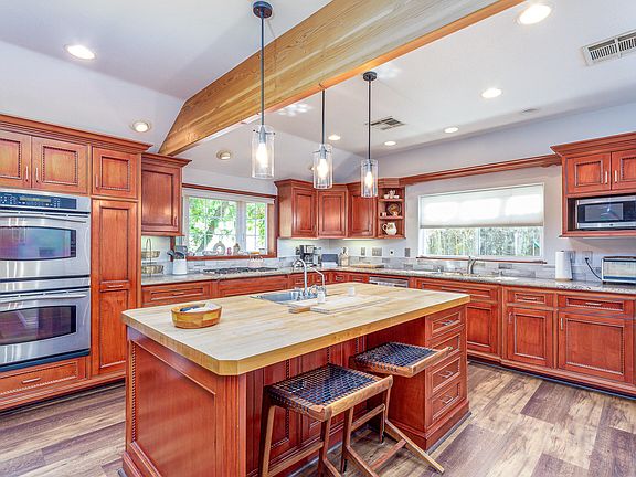 5th image of 44268 Kaweah River Drive