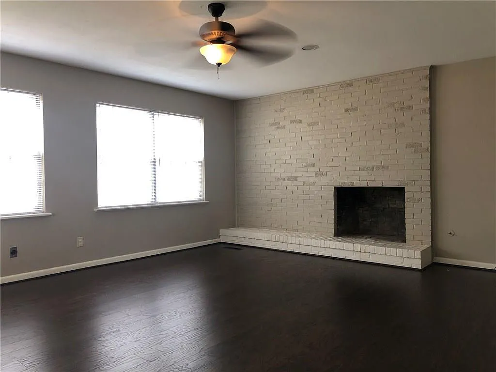 1601 North Sang Avenue - 1 — Photo 3