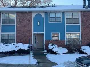 8133 Holmes Rd APT 301, Kansas City, MO 64131