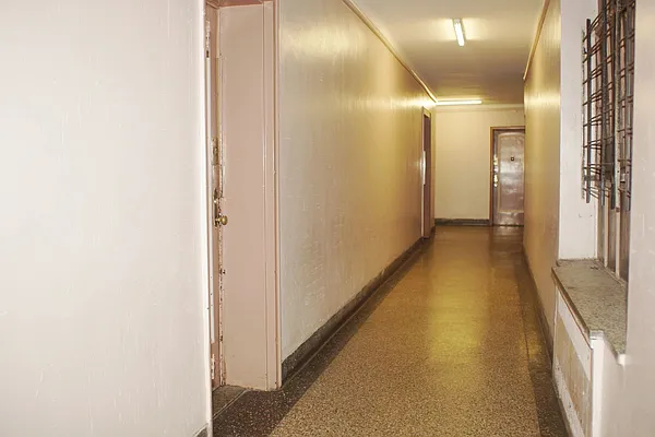 Rented by Norman Raindel, LREB | media 52