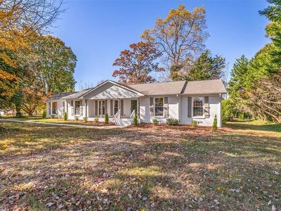 1125 New Garden Rd, Greensboro, NC, 27410