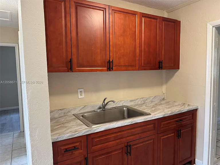 2352 NW 13th Ct — Photo 3