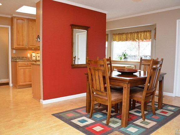 3rd image of 31 Temelec Cir