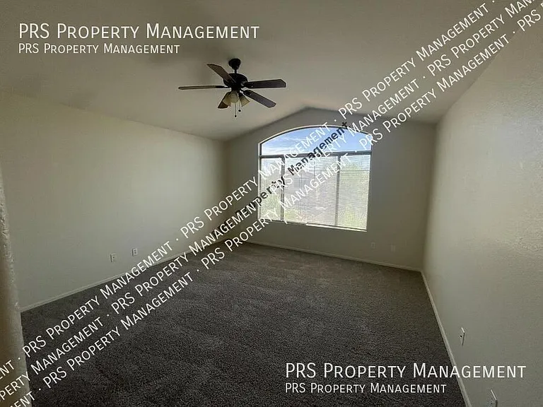 4725 E Goldfinch Gate Ln — Photo 12